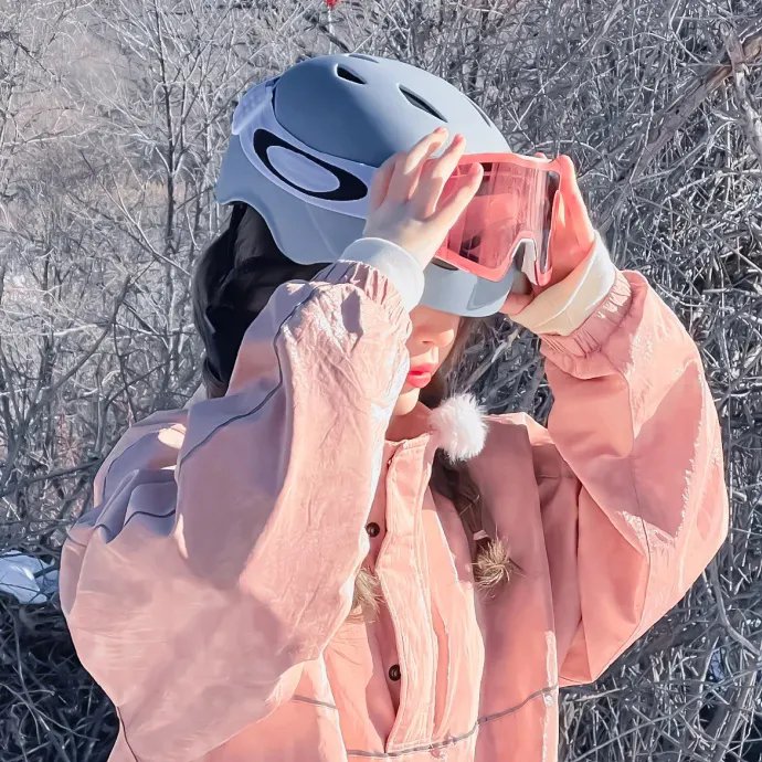 穿过月亮的旅行